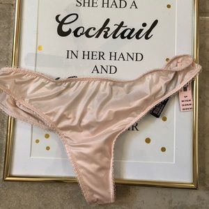VS blush thong